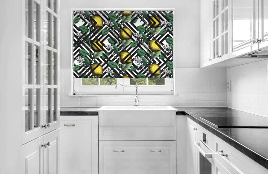 Lemon fence roller blinds